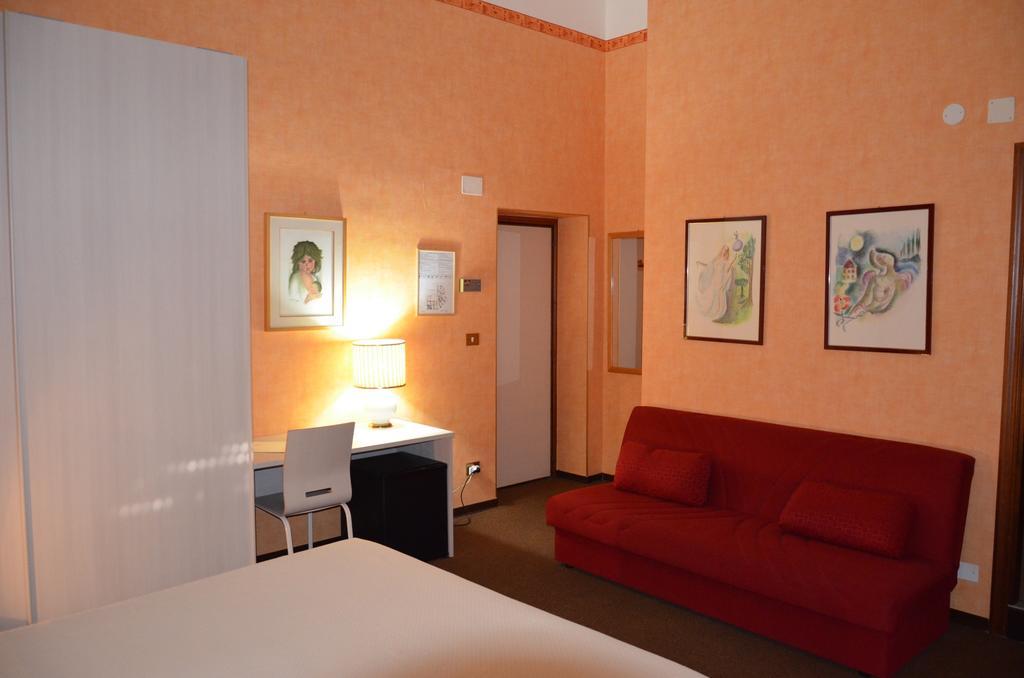 Hotel Corona Térmoli Exterior foto