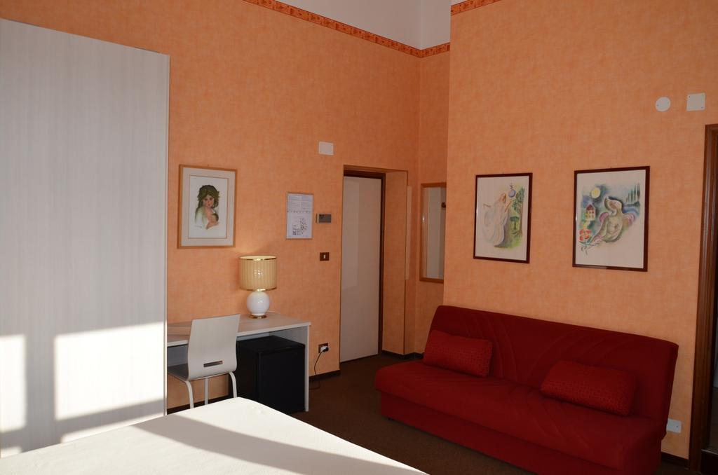 Hotel Corona Térmoli Exterior foto